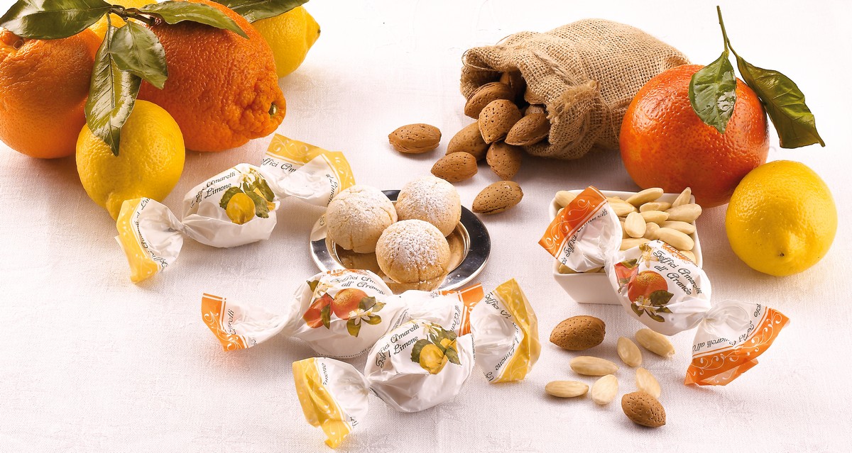 virginia-amaretti-soffici-agli-agrumi-beutel-900g image 1