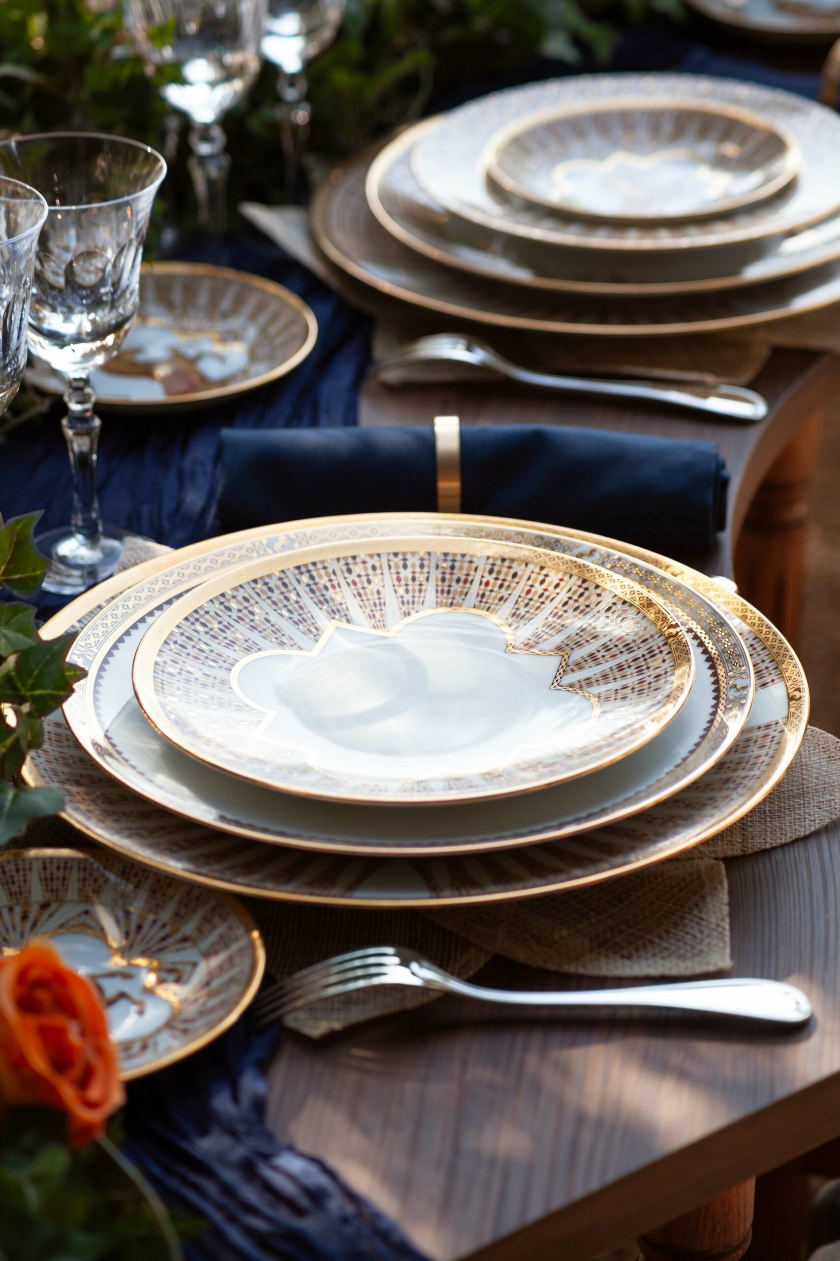 haviland-limoges-cavalier-royal-essteller-dinnerteller image 3